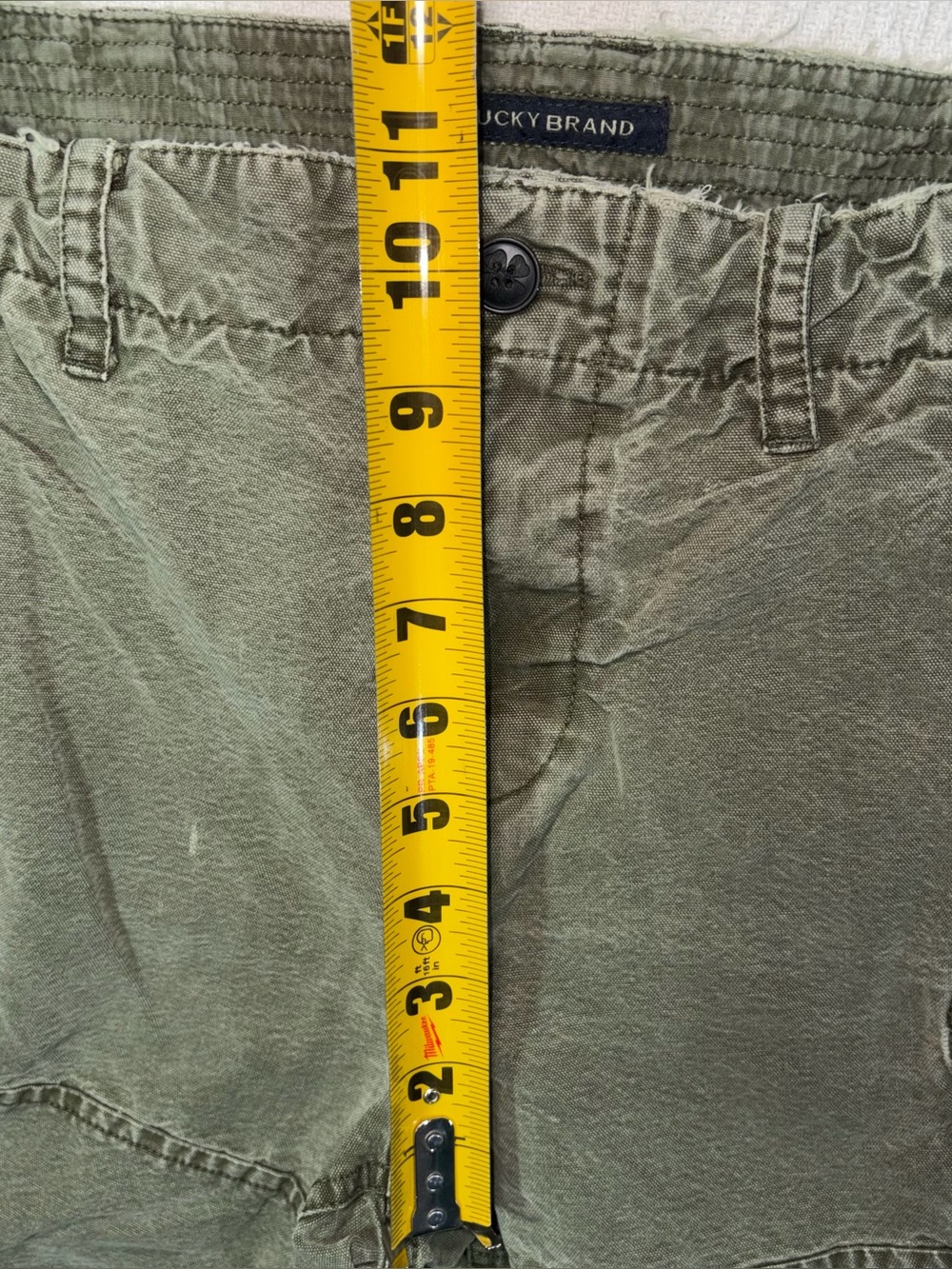 Lucky Brand Mens Y2K Distressed Utility Cargo Shorts Size 30 Green Baggy - Picture 7 of 11